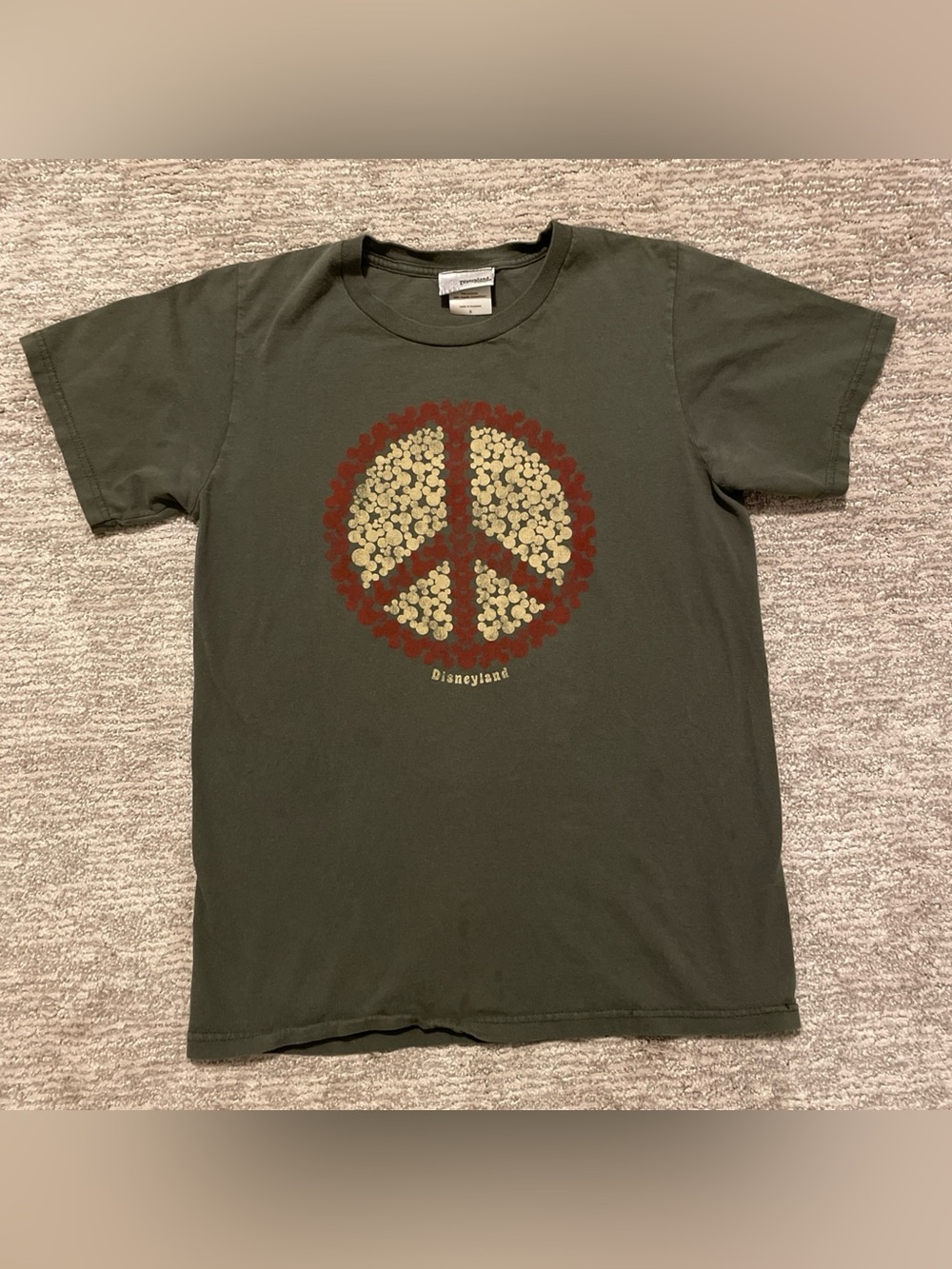 Disneyland Resort Mickey Ears Peace Sign Olive Green T Shirt Womens Size Small